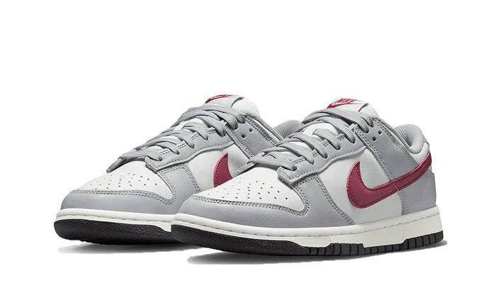 Nike Dunk Low Pale Ivory Redwood (W)