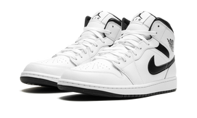 Air Jordan 1 Mid Reverse Panda