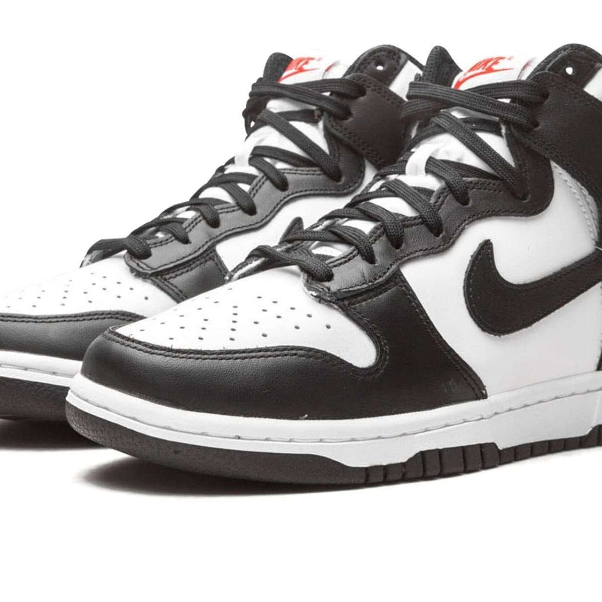 Nike Dunk High Black White W