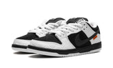 Nike SB Dunk Low Tightbooth