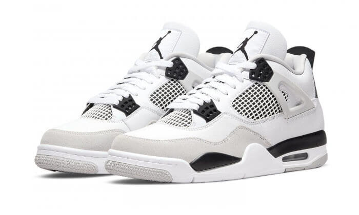 Nike Air Jordan 4 Retro Military Black